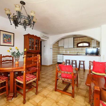 Peces 3 By Interhome Vakantiehuis