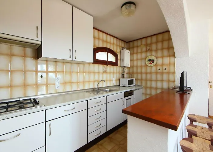 Peces 3 By Interhome Vakantiehuis *